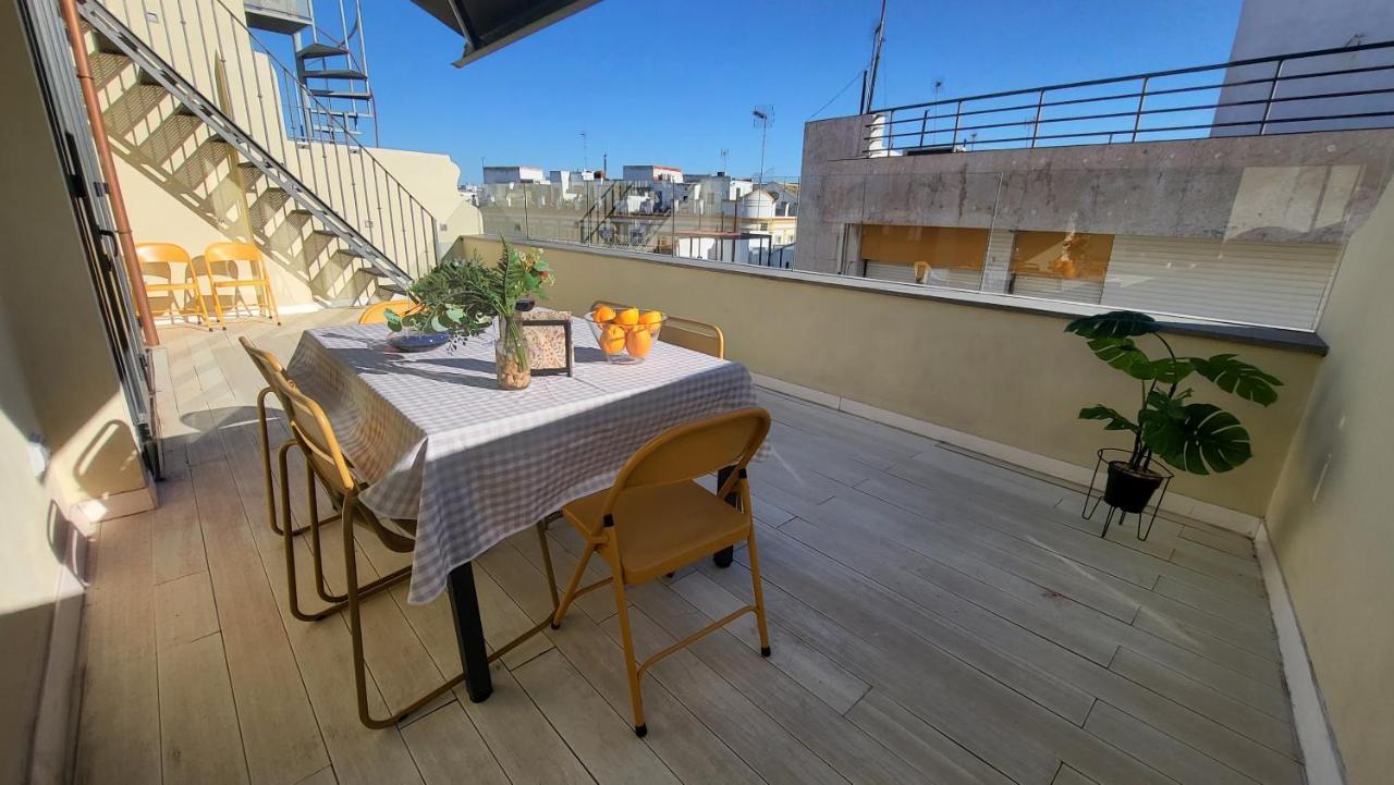 Rentalsevilla Cardenal Cervantes Sevilha Exterior foto